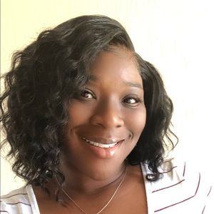 Meet your Posher, Libraa